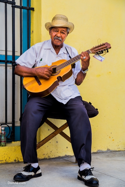 Cuba guitar music